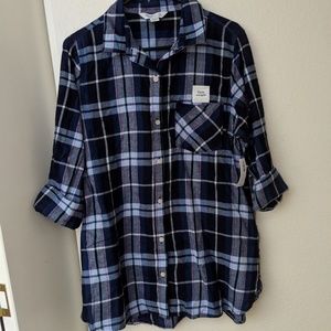 Old Navy Tunic Length flannel shirt (bl & pink)